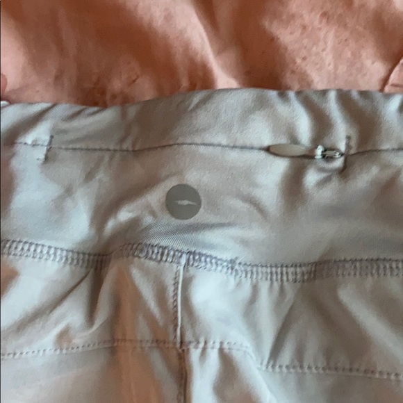 Avia peekaboo shorts - Picture 4 of 6